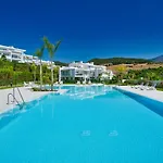 Al-1112 2 Bed Alcazaba Lagoon * エステポナ
