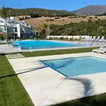 アパート Al-1112 2 Bed Alcazaba Lagoon