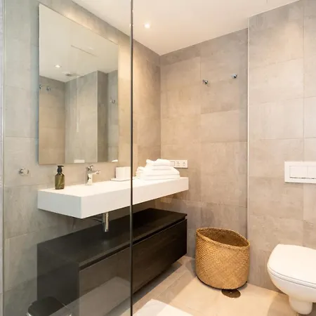 Апартаменты Al-1112 2 Bed Alcazaba Lagoon *